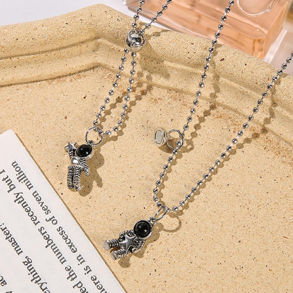 1 Pair Creative Spaceman Shape Necklace Magnet Stylish Alloy Pendant Necklace for Couple Accessories  2021 New
