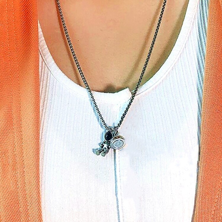 1 Pair Magnetic Attraction Necklace Punk Hip Hop Couples Matching Pendant Girlfriend Clavicle Chain Women Paired Chain Girl Gift