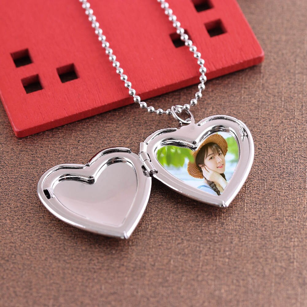 1 Pc Heart Shaped Friend Photo Picture Frame Locket Pendant for Necklace Romantic Jewelry Nice Gift