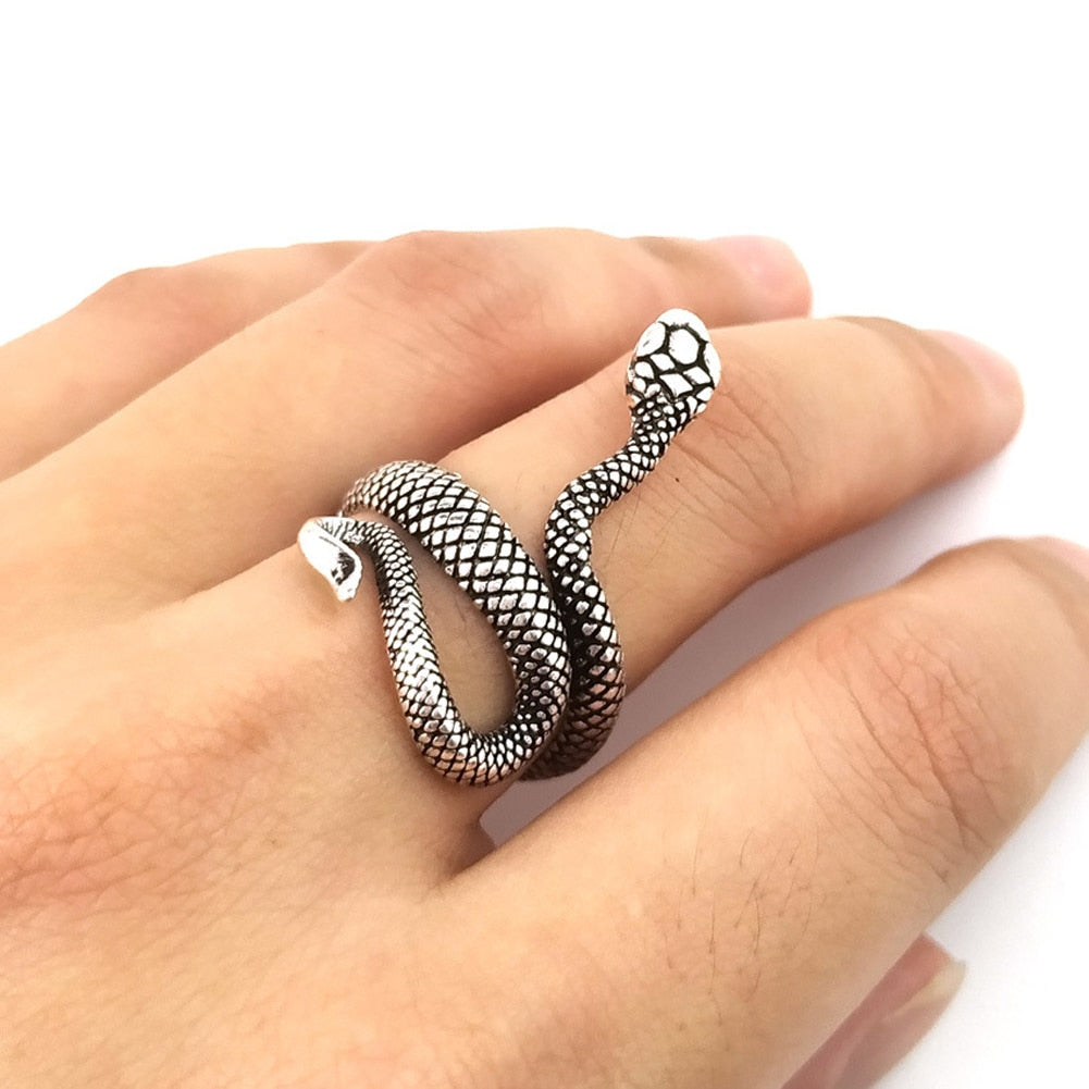 1 Piece European  Retro Punk Exaggerated Spirit Snake Ring  Personality Stereoscopic Opening Adjustable Ring Jewelry