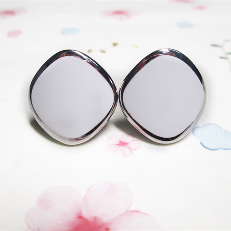 2020 Earings Fashion Jewelry Products Thai Wholesale S925 Pure Jewelry Only Beautiful Lady Ear Clip Of The Lacq That Bake