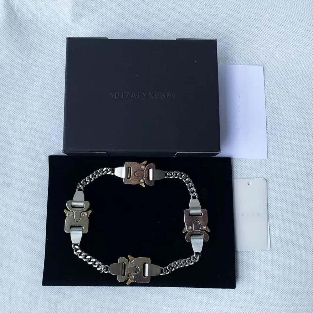 2021 ALYX CUBIX CHAIN NECKLACE Men Women Classic 1017 ALYX 9SM necklaces signature metal buckle stainless steel Colorfast