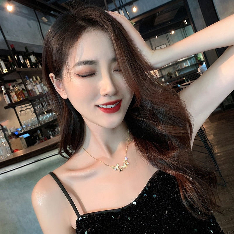 2022 Korea Design Jewelry Exquisite Copper Inlaid Zircon Butterfly Pendant Sexy Female Clavicle Necklace