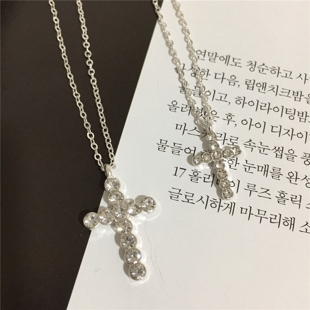 2022 Trendy Layered Necklace for Women Silver Color Chain Clear Glass Stone Cross Pendant Necklace Wedding Party Fashion