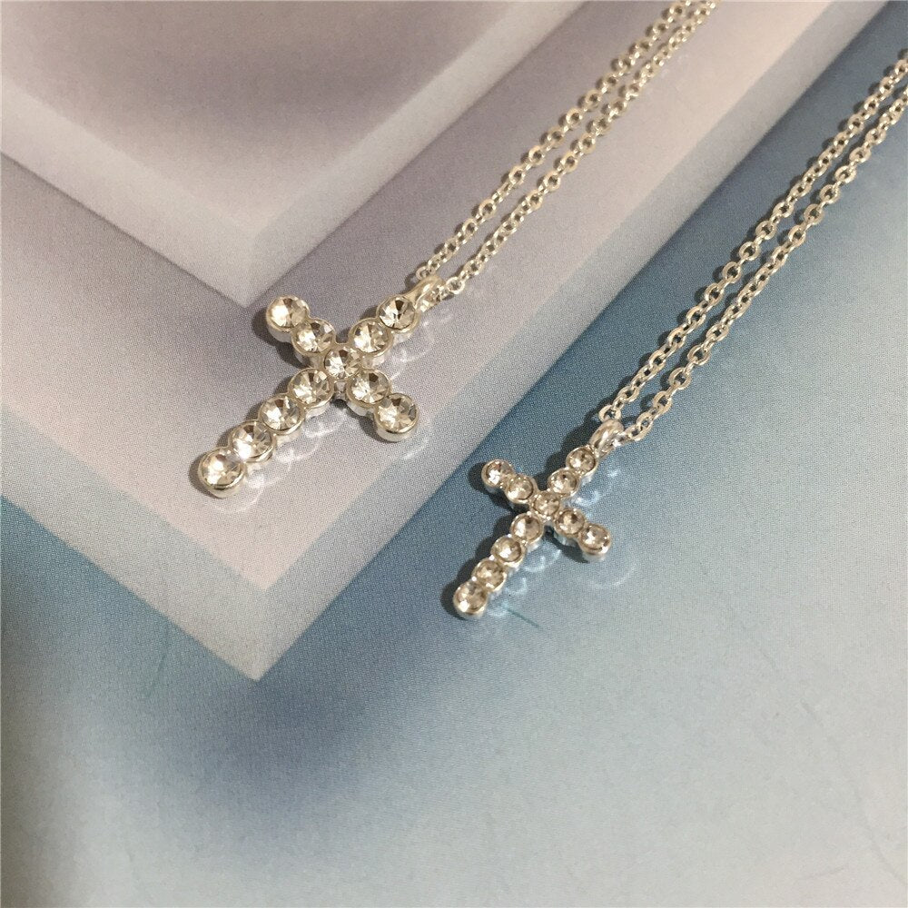 2022 Trendy Layered Necklace for Women Silver Color Chain Clear Glass Stone Cross Pendant Necklace Wedding Party Fashion