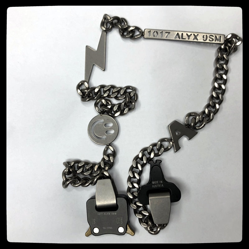 2021  1017 ALYX 9SM Punk Lock Lightning Hero Hip Hop Acrylic Metal Chain Splicing Necklace For Men Women Girls Party Jewelry