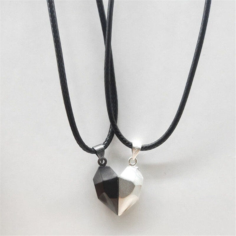 2Pcs Lovers Matching Friendship Heart Pendant Couple Magnetic Distance Faceted Heart Pendant Necklace Couple Jewelry