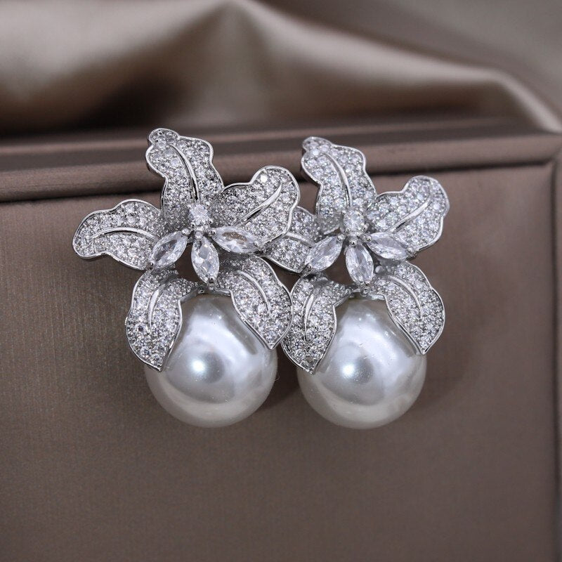 America Jewelry Silver Color Exaggerated Lily Flower Pearl Pendant Earrings  Women's Wedding Party Accessories