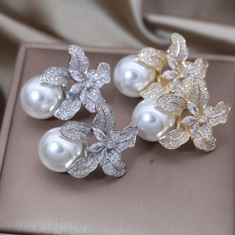 America Jewelry Silver Color Exaggerated Lily Flower Pearl Pendant Earrings  Women's Wedding Party Accessories