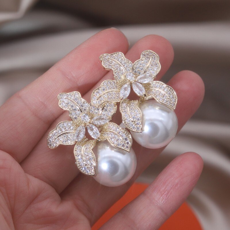 America Jewelry Silver Color Exaggerated Lily Flower Pearl Pendant Earrings  Women's Wedding Party Accessories