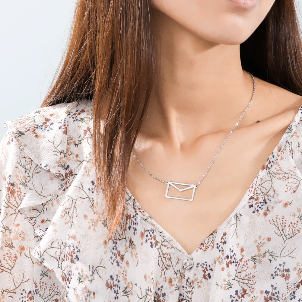 Cazador Letter Envelope Pendant Necklaces for Women Friends Stainless Steel Choker Jewelry Party Wedding Valentine's Day Gifts
