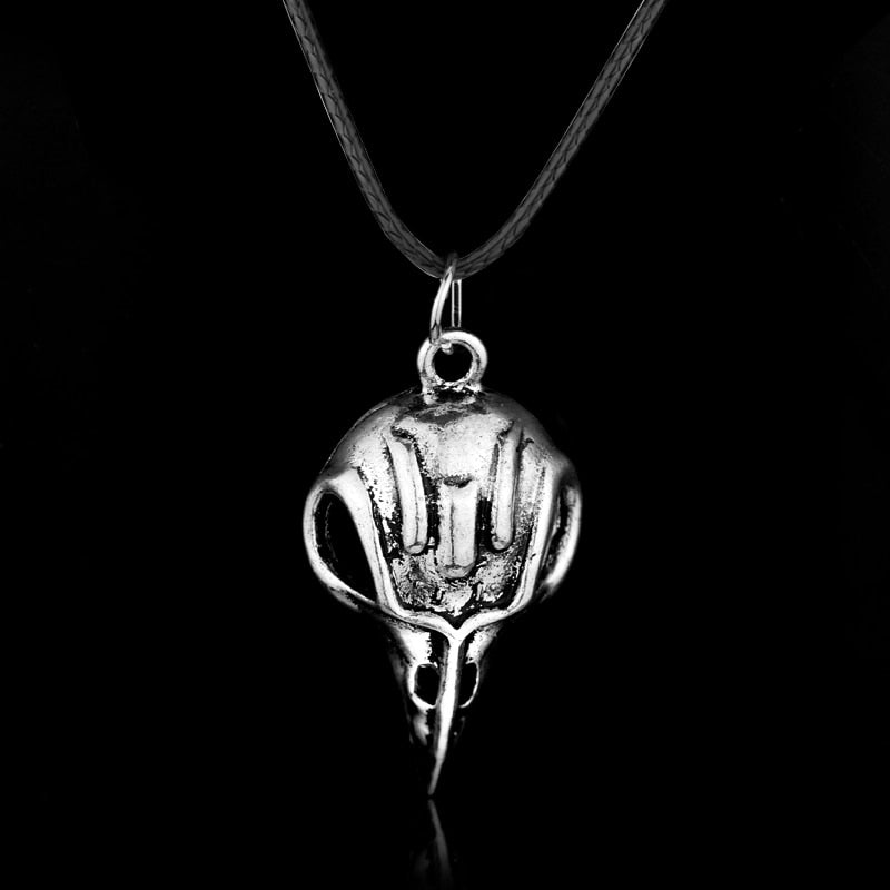 Cosplay Movie Jewelry Vintage Bird Skull Pendant Raven Bellatrix Crow Lestrange Necklace Gothic Style for Men Women Gift