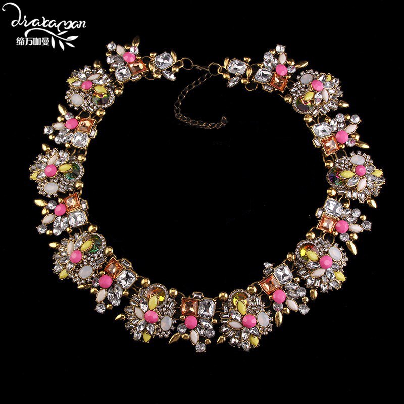 Dvacaman Brand HotHandmade Crystal Choker Necklace Women Flower Statement Necklace Engagement Show Party Jewelry O5