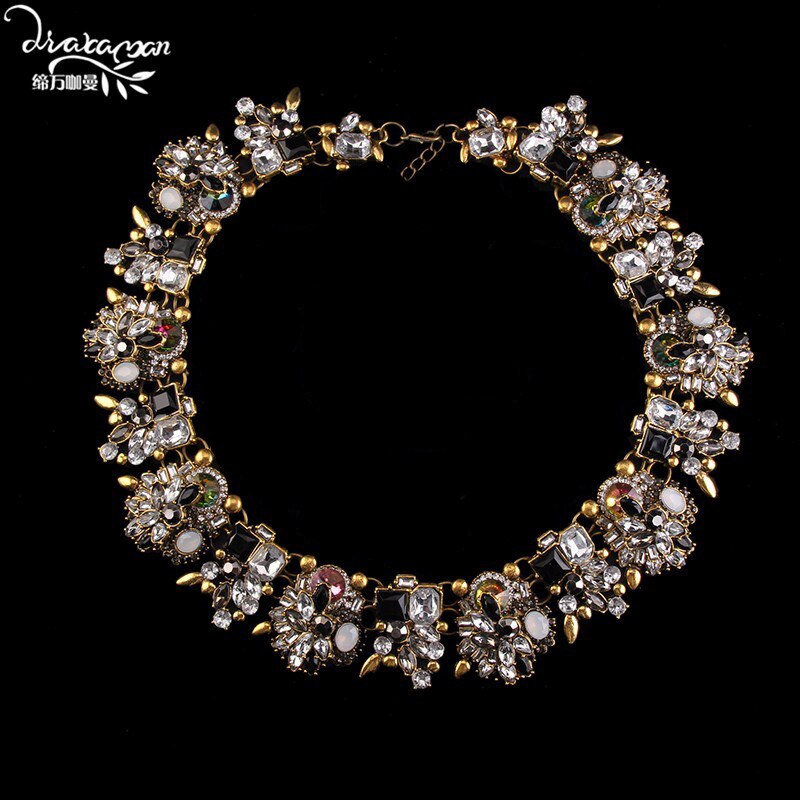 Dvacaman Brand HotHandmade Crystal Choker Necklace Women Flower Statement Necklace Engagement Show Party Jewelry O5