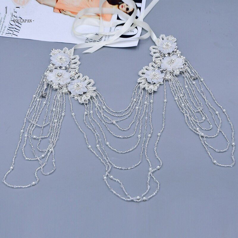 Elegant wedding dress pearl crystal shoulder chain jewelry flower lace beaded breast chain design woman tassel necklace accessor