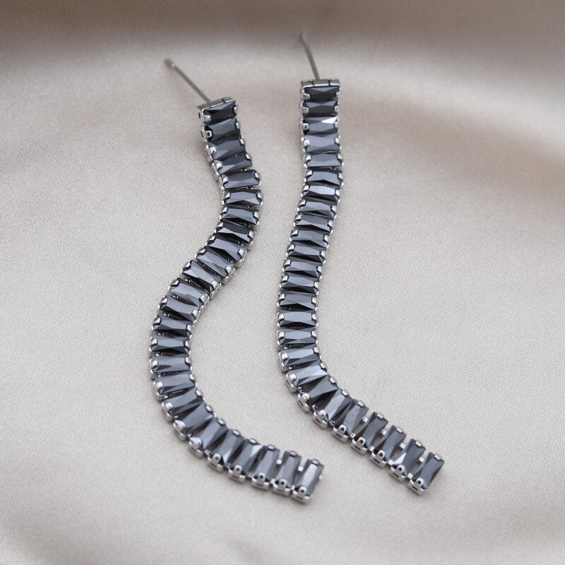 Europe and America selling Jewelry  Black Zircon Short Necklace Elegant Women's Party Accessories