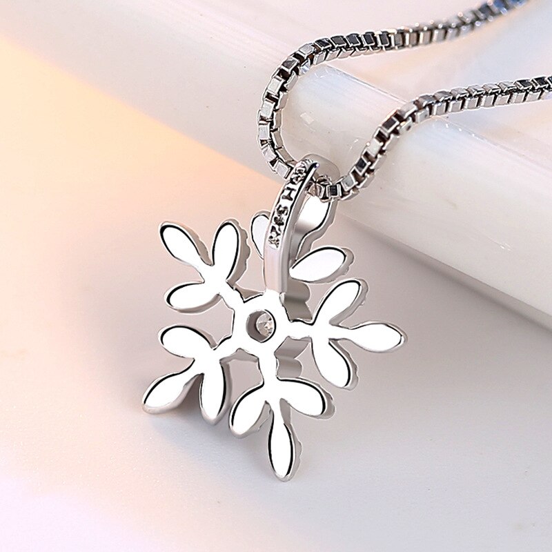 Women's Snowflake Leaf Pendants And Necklaces 925 Stamp Silver Color Wedding Jewelry For Women 2022  GaaBou