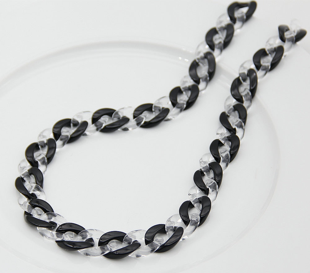 FishSheep Acrylic Black Chain Lock Pendant Necklace For Men Women Hip Hop Long Chain Buckle Necklace 2021 Jewelry