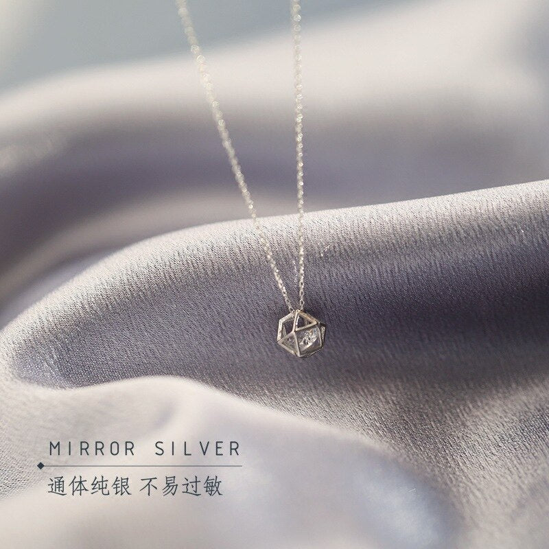 Geometric Beauty Necklace S925 Sterling Silver Simple Flash Diamond Faceted Ball Clavicle Necklace Oжерелье