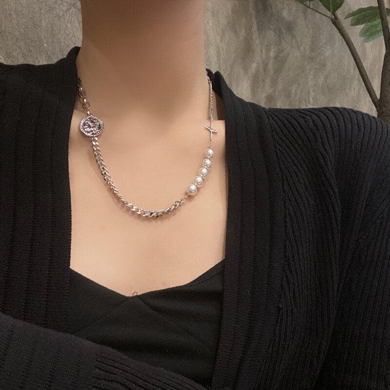 Golden Gothic Baroque Women's Long Necklace Crystal Pearl Coin Portrait Pendant Irregular Multilayer Punk Wedding Party Jewelry