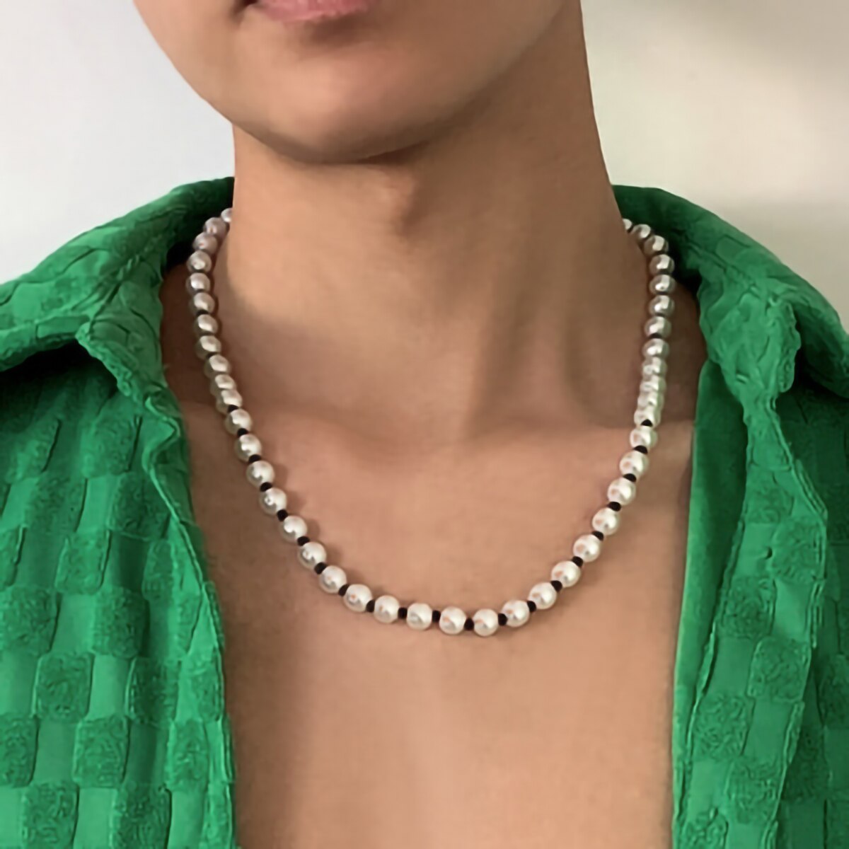IngeSight.Z Trendy Imitation Pearls Necklace Men Handmade Classic Black Rice Bead Clavicle Chain Necklace Women 2022 Jewelry