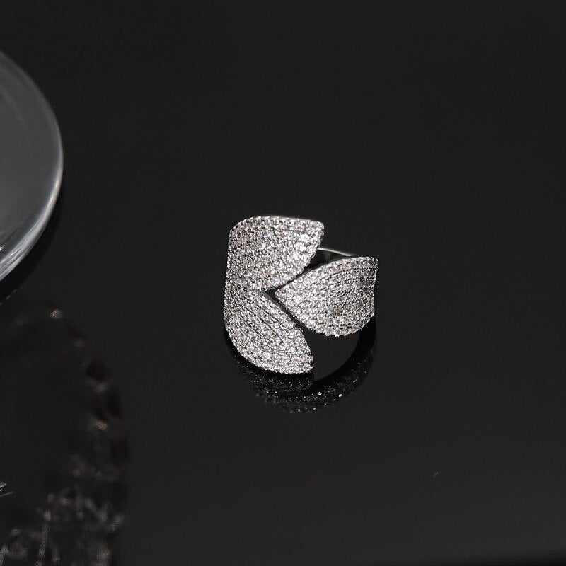 Korea Selling Jewelry  Full Zircon Leaf Petal Ring Elegant Women Wedding Party Opening Adjustable Accessories