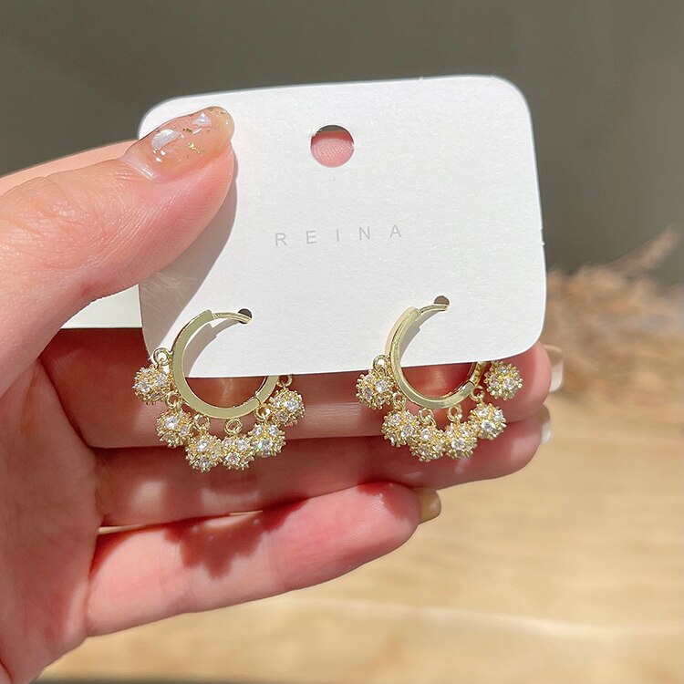 Korea Design Jewelry Copper Inlaid Zircon Round Metal Ball Pendant Tassel Earrings Elegant Women All-match Earrings