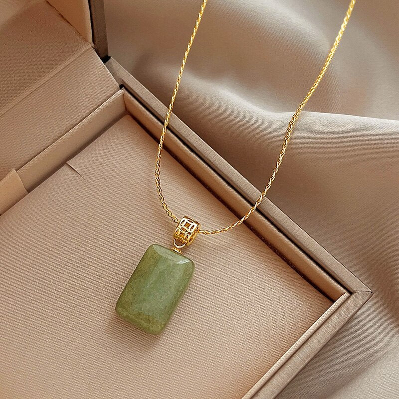 Korea Design Jewelry Simple Square Green Stone Pendant Necklace Elegant Women Type Clavicle Necklace