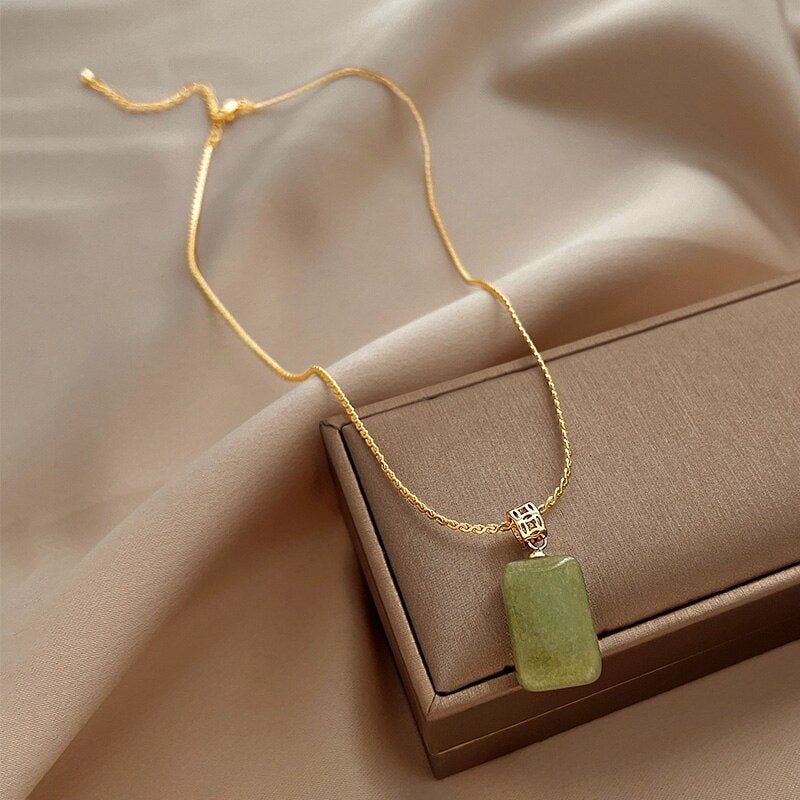 Korea Design Jewelry Simple Square Green Stone Pendant Necklace Elegant Women Type Clavicle Necklace