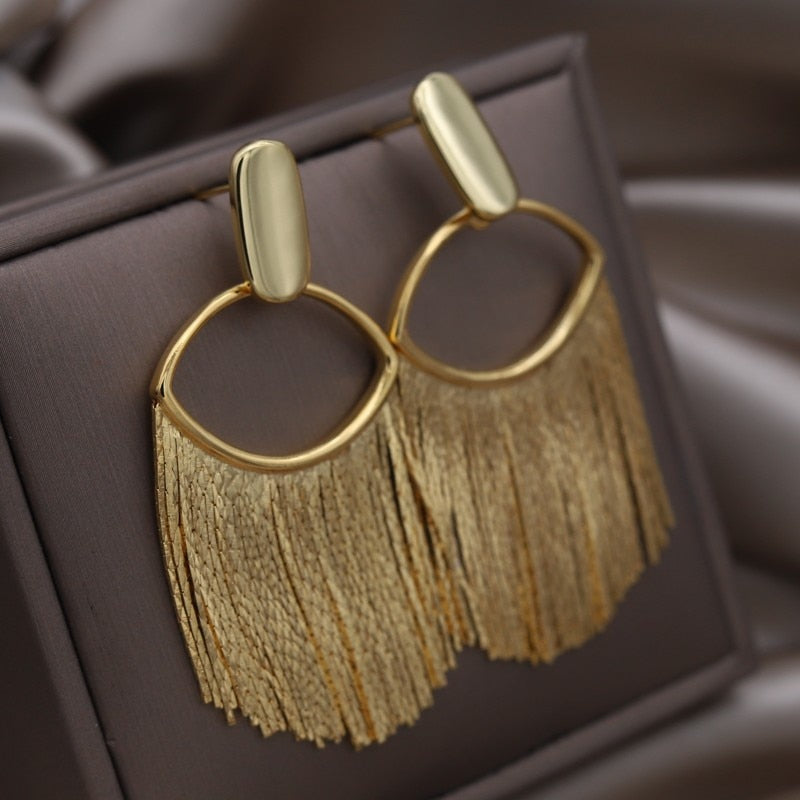Korean Design Jewelry 18K Gold Plating  Metal Tassel Pendant Earrings Modern Women's Evening Accessories