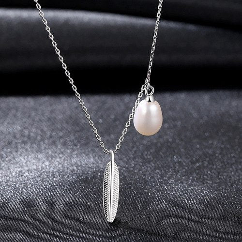 Genuine Fashion 925 Sterling Silver Necklace Natural Pearl Leaves Pendant Necklace for Women Fine Jewelry Gift