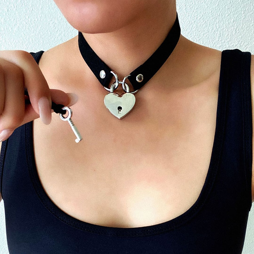 Metal Lock Heart Choker Collar For Girls Women Black Cosplay Necklace Couple Gift Neck Goth Jewelry Gothic Accessiores