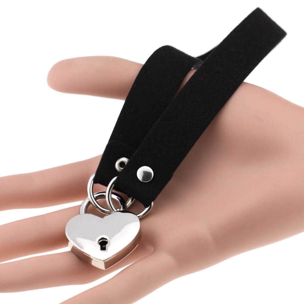 Metal Lock Heart Choker Collar For Girls Women Black Cosplay Necklace Couple Gift Neck Goth Jewelry Gothic Accessiores