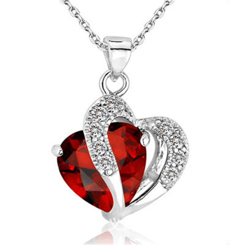New Fashion Jewelry AAA Zircon Embellishment Necklace Heart Shape Design Charm Women Party Pendant Necklace Gifts Accessories