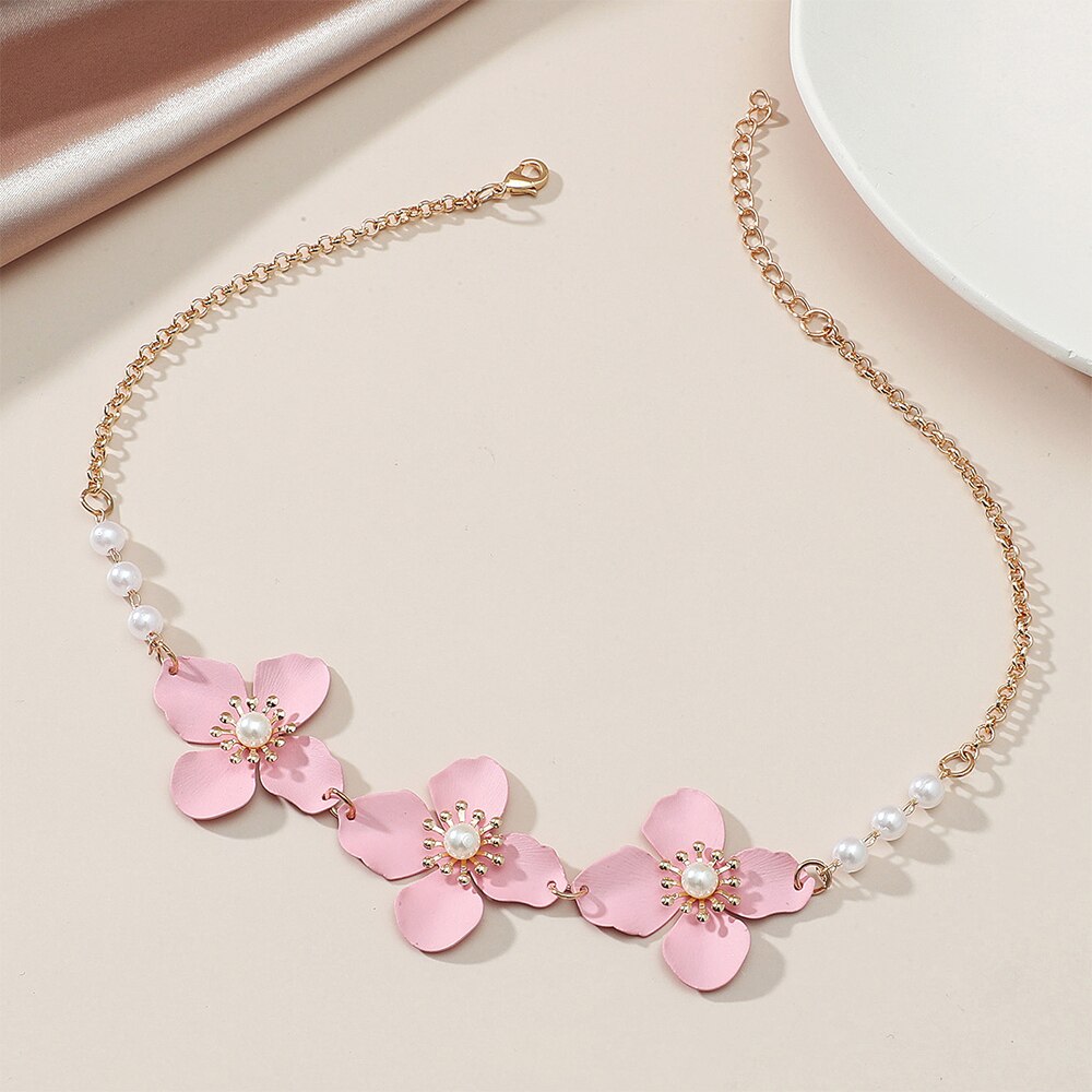 Korean Gold Pink Flower Daisy Pearls Clavicle Necklaces for Women Girls Bohemia Wedding Party Jewelry Flower Pearl Accessory