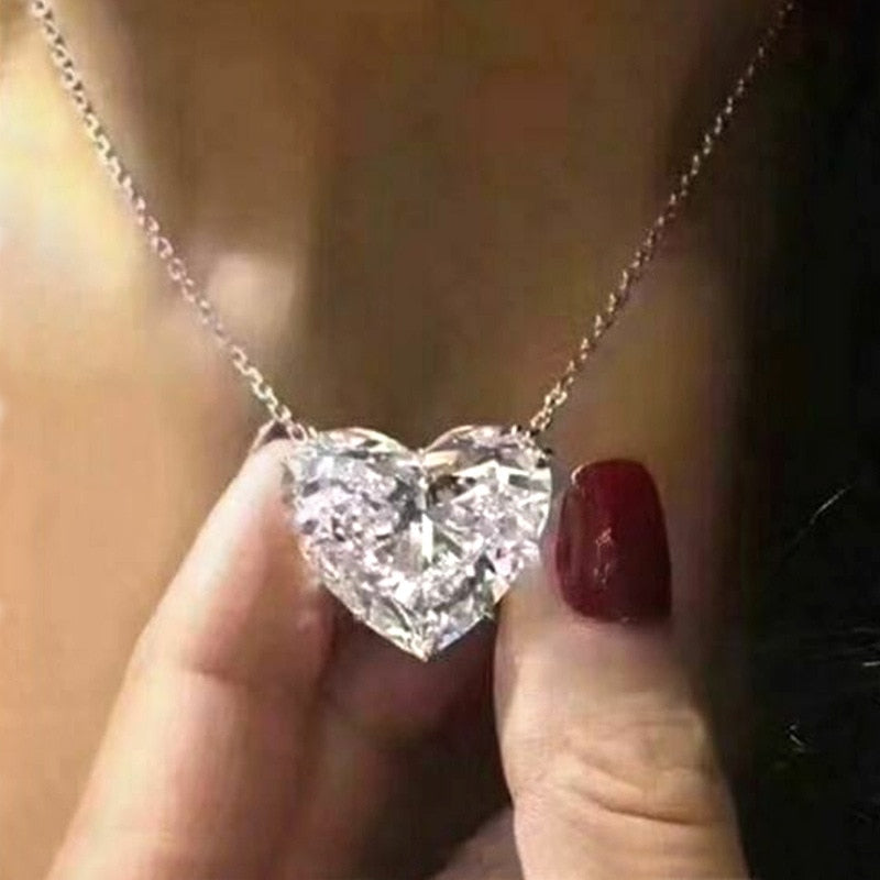 Simple Love Necklace Single Zircon Jewelry Ladies Exquisite Clavicle Chain for Women Wedding Engagement Jewelry Gifts