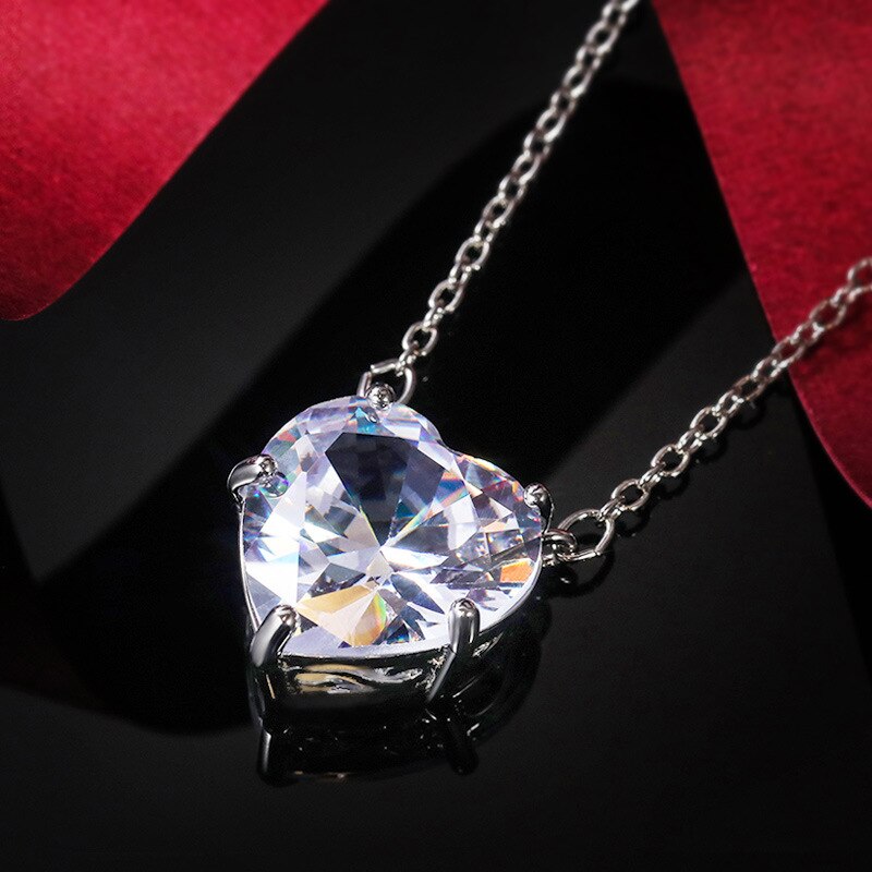 Simple Love Necklace Single Zircon Jewelry Ladies Exquisite Clavicle Chain for Women Wedding Engagement Jewelry Gifts