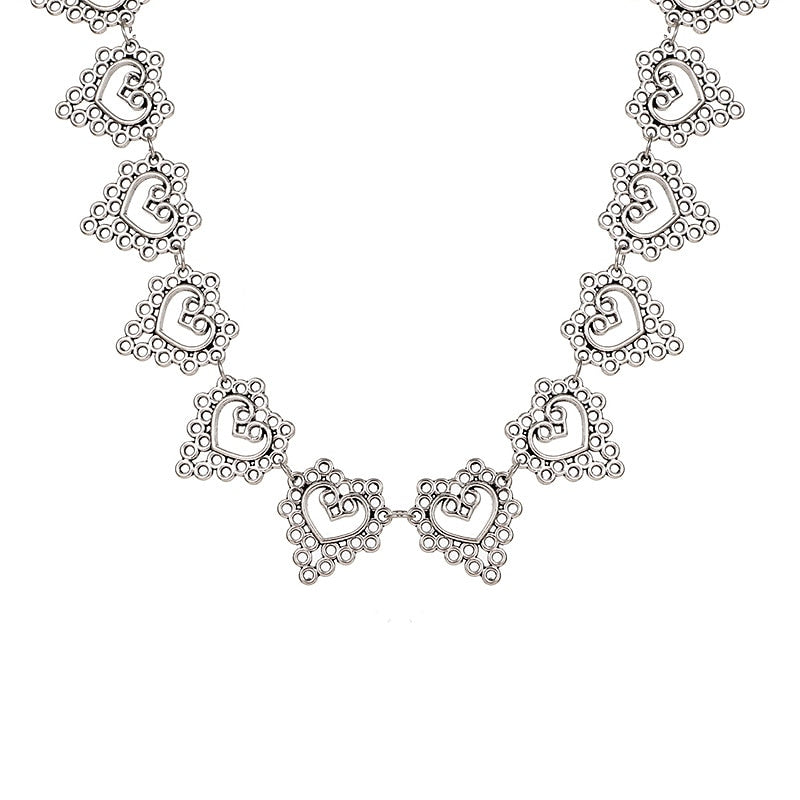 Retro Short Pearl Hollow Heart Necklace Clavicle Chain Choker Necklace for Women Bride Wedding Party Jewelry Accessories Gifts