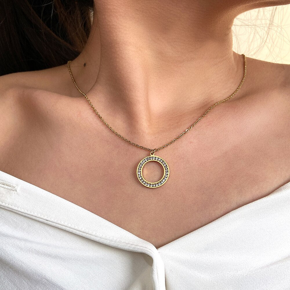 Stainless Steel Necklaces 3A Zircon Crystal Round Hollow Pendant Collar Chain Charm Necklace For Women Jewelry Wedding Gifts NEW