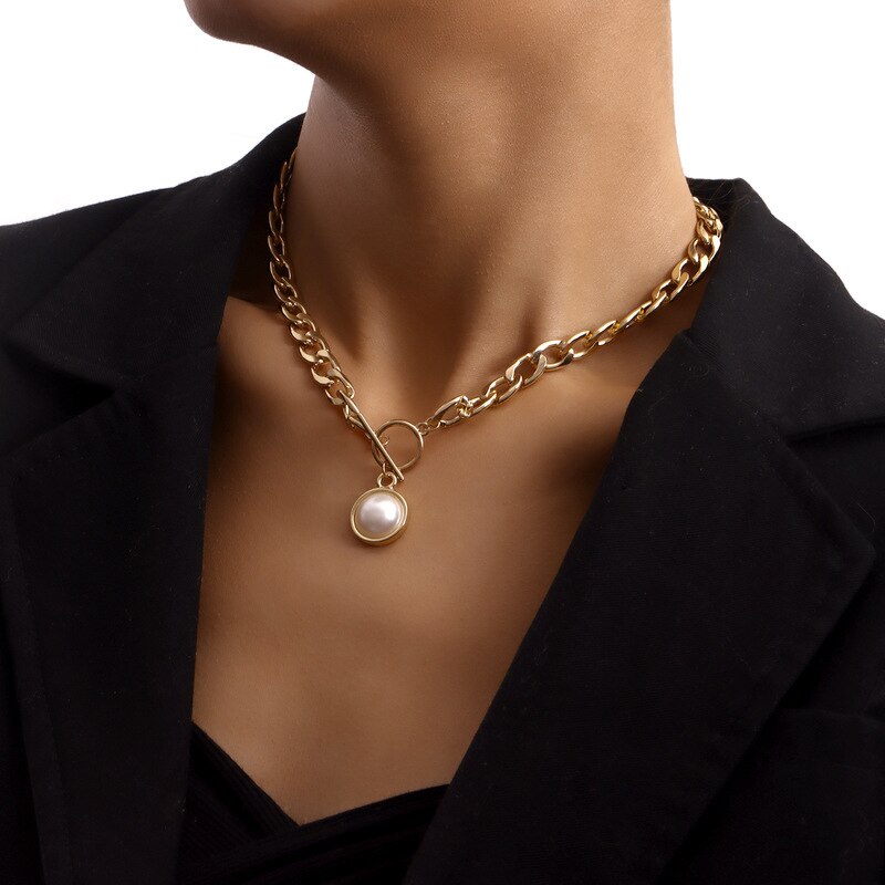 Vintage Boho Pearl Choker Round Pendant Chunky Chain Necklace for Women Gold Color Collar Party Wedding Jewelry Gift