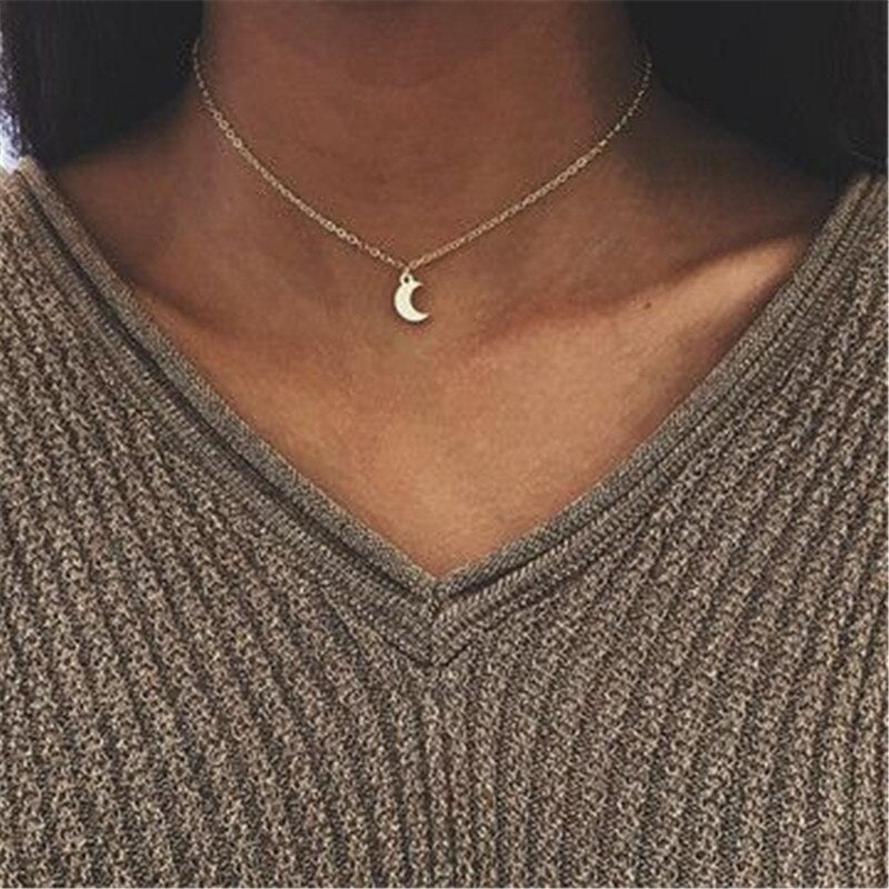 Vintage Carved Coin Thick Chain OT Buckle Necklace Bohemian Punk Metal Coin Collar Choker Necklace  Women Punk Jewelry