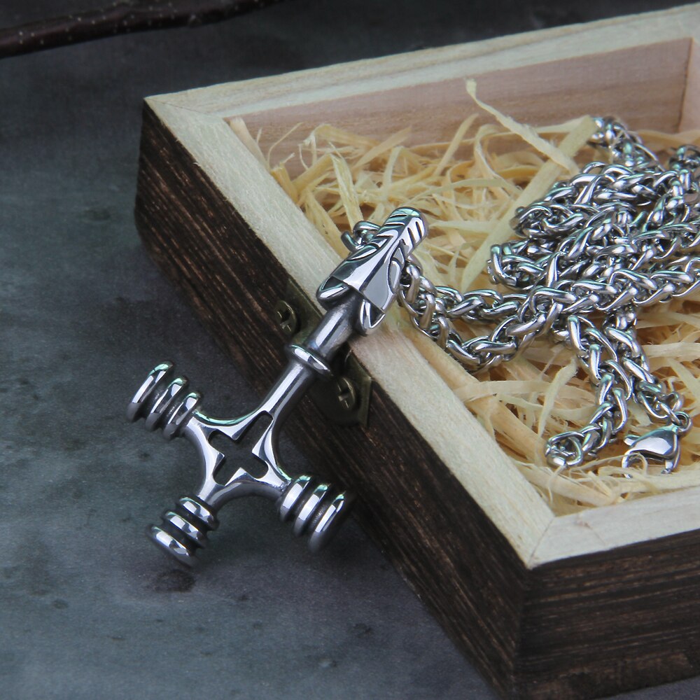never fade Stainless Steel Nordic Viking wolf Cross necklace with wooden box as gift