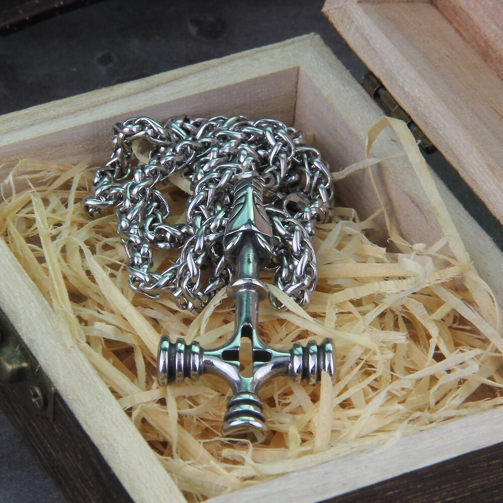 never fade Stainless Steel Nordic Viking wolf Cross necklace with wooden box as gift