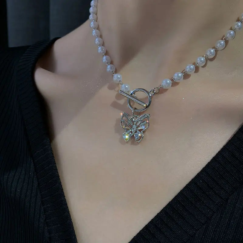 Wedding Pearl Choker Necklace For Women Vintage Coin Lock Pendant Chain Jewelry on the Neck Accessories Party Gift