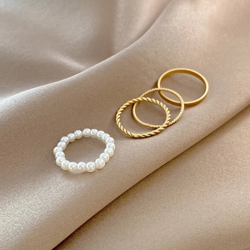 4PCS Women's Ring Summer Crystal Beaded Vintage Rings Set  Korean Women Jewelry Temperament Accessories Sweet Aesthetic Gift