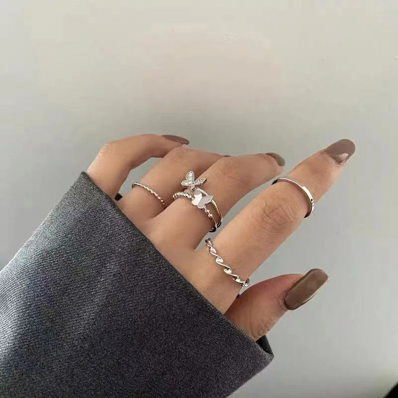 4PCS Women's Ring Summer Crystal Beaded Vintage Rings Set  Korean Women Jewelry Temperament Accessories Sweet Aesthetic Gift