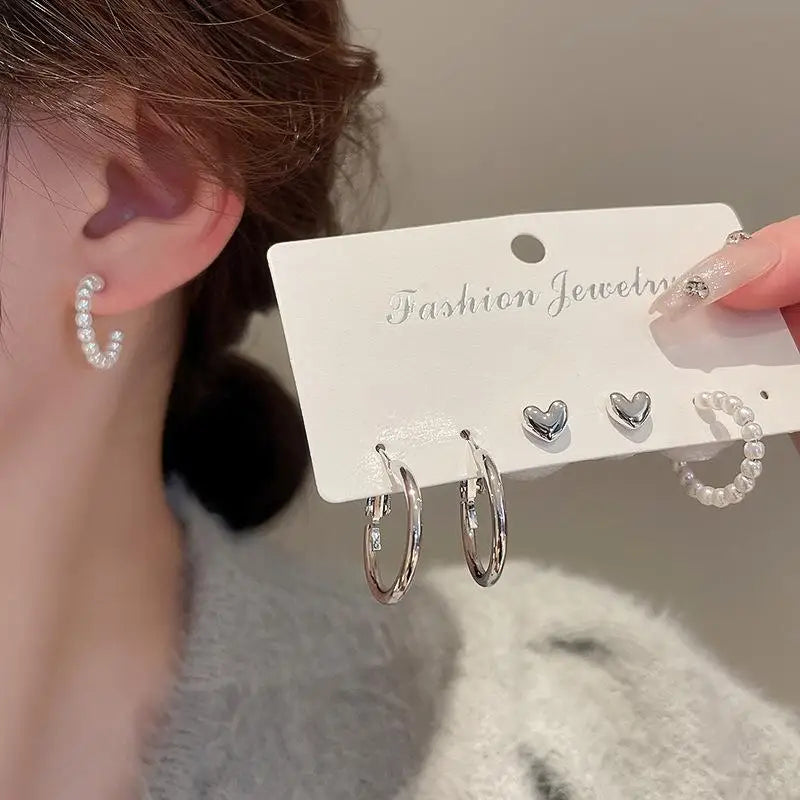 6Pcs/set Minimalist Pearl C-Shaped Hoop Earrings for Women Simple Metal Heart Small Earrings Vintage Jewelry