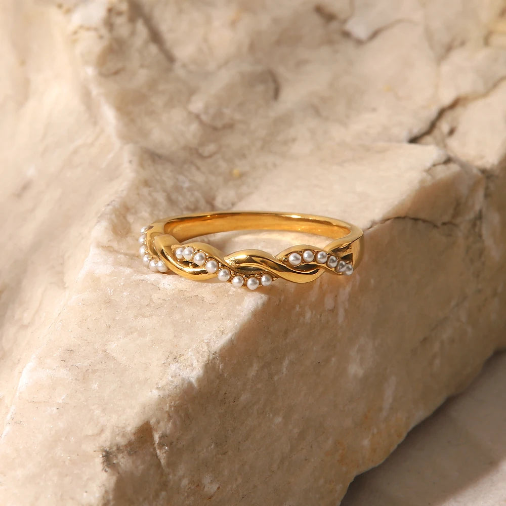 Simply Dainty Twisted Pearl Pvd Gold Plated Stainless Steel Stacking Ring inoxydab - Image 1
