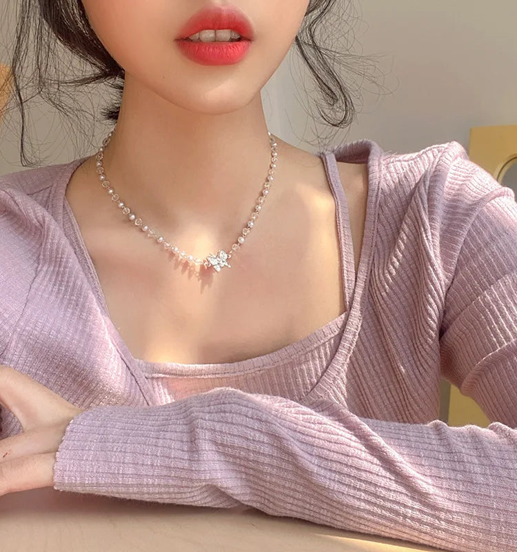 Antique Pearl Chain Necklace With Butterfly Pendant Charms Silvery Neck Jewelry for Women Party Gift Accessories Jewelry