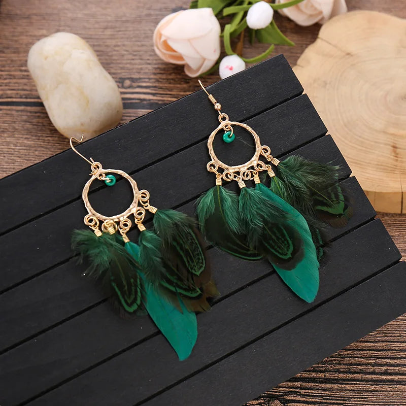 Bohemian Ethnic Round Green Rice Bead Feather Earrings for Women Retro Simple Temperament Dangle Earrings Party Wedding Jewelry